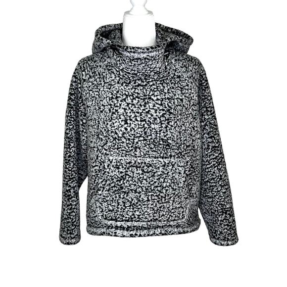 PINK Victoria's Secret Black White Pullover Hoodie Fluffy Popcorn Medium - Picture 1 of 9